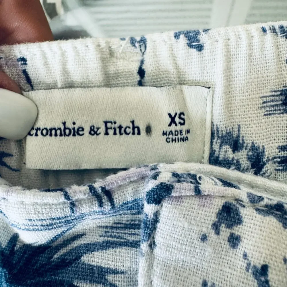 Abercrombie & Fitch Linen Shorts Womens XS White Bermuda Hawaiian Casual Preppy